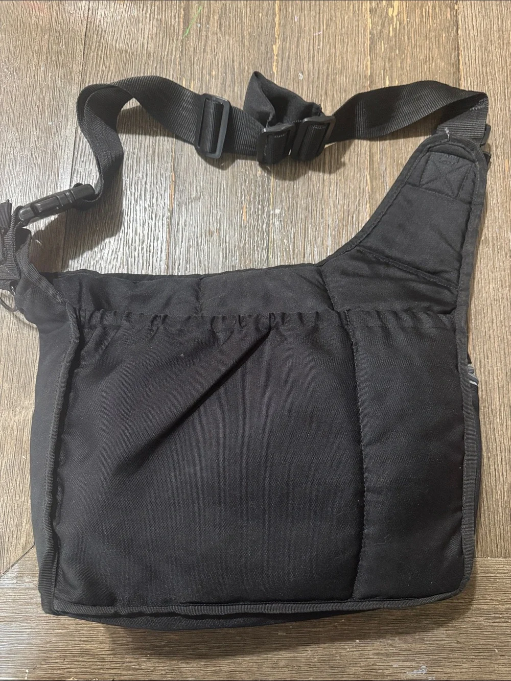 Diaper Dude Black Messenger Diaper Bag | Multi-Pocket Crossbody Baby Bag